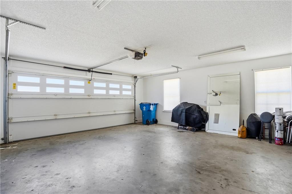 324 Crossbridge Drive