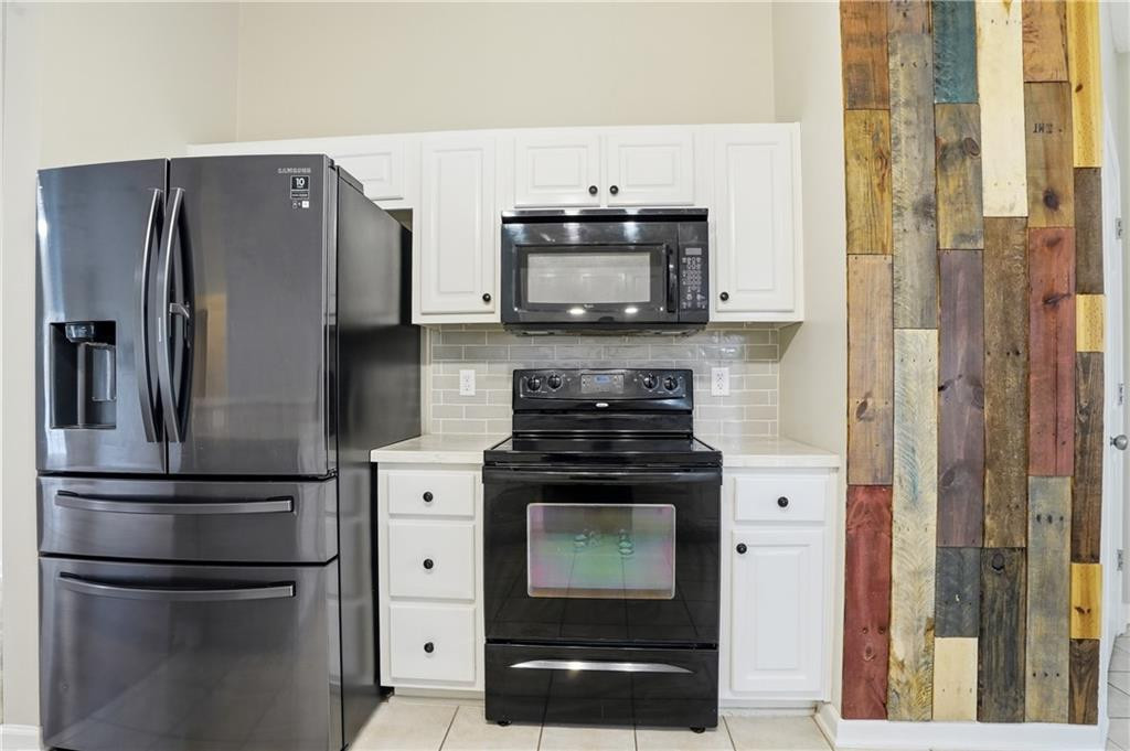 101 Ronalds Court, St. Marys