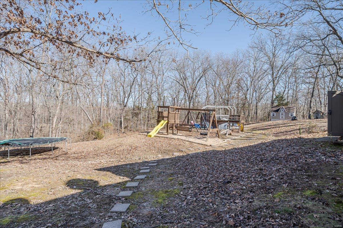 858 Ivy Drive