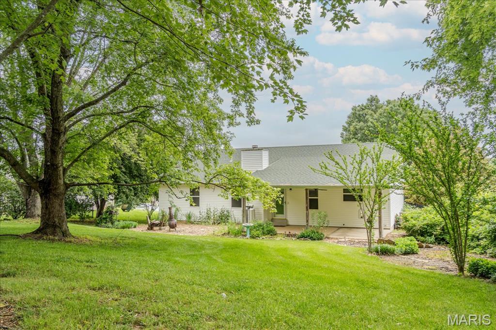 7736 Meadow View Circle