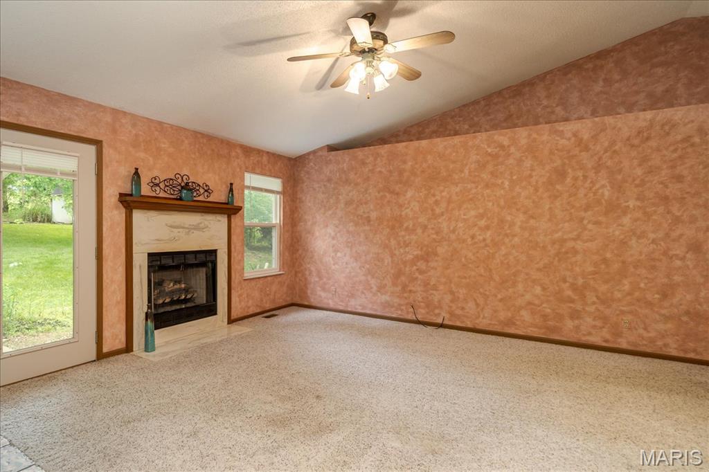 7736 Meadow View Circle