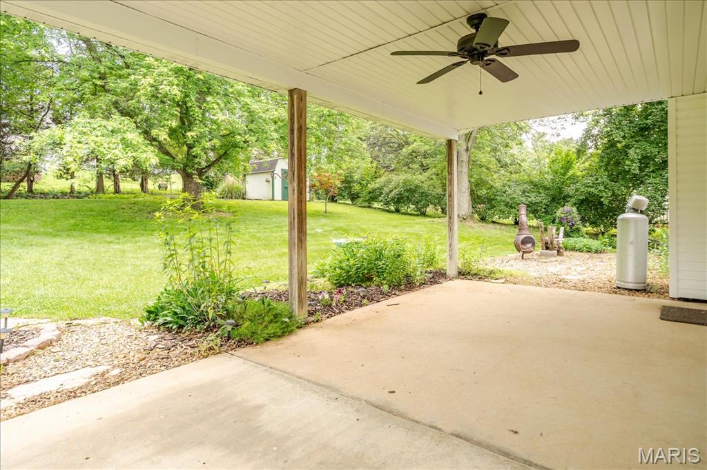 7736 Meadow View Circle