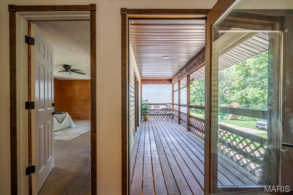 25 Whispering Oaks Drive