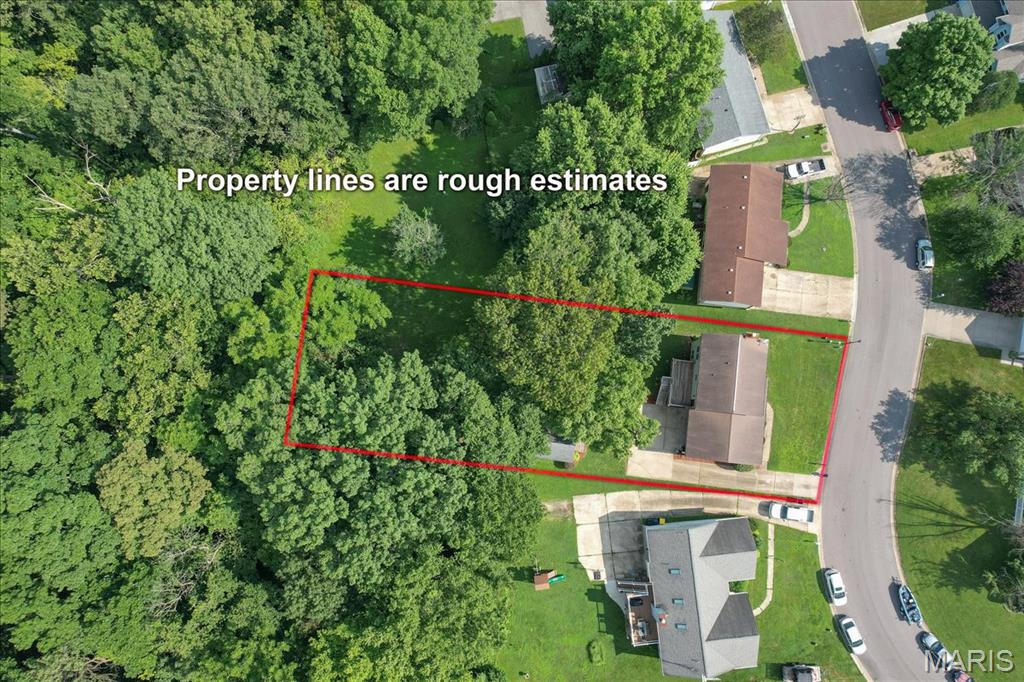 25 Whispering Oaks Drive