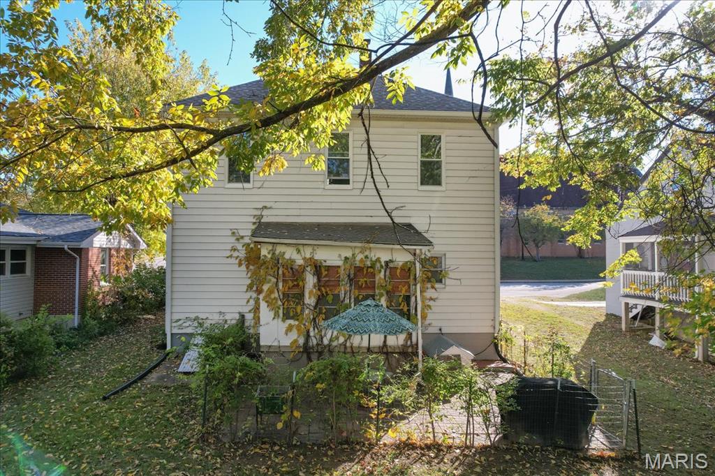 7 E State Street