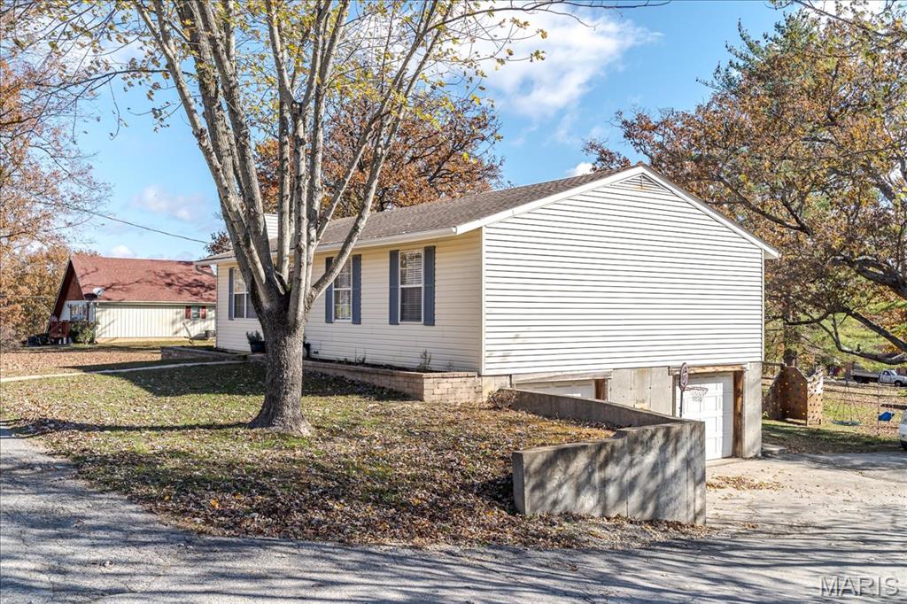 418 Parklane Drive