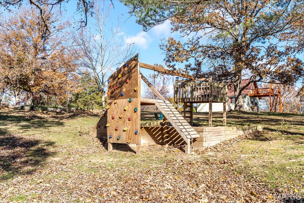 418 Parklane Drive
