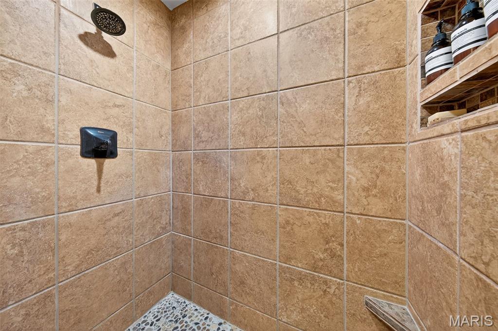 7749 Meadow View Circle