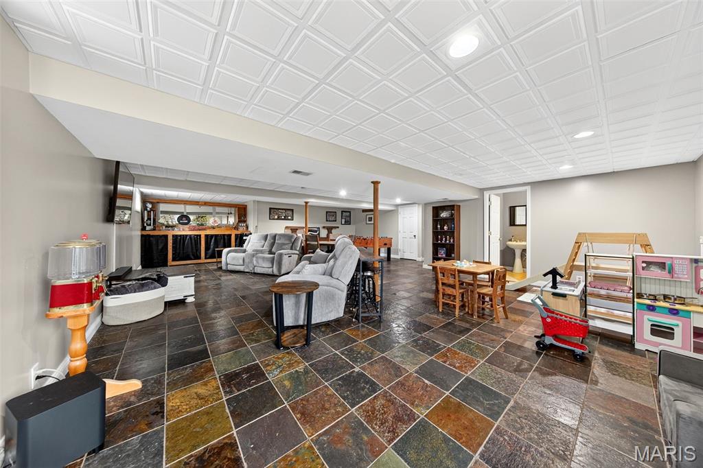 7749 Meadow View Circle