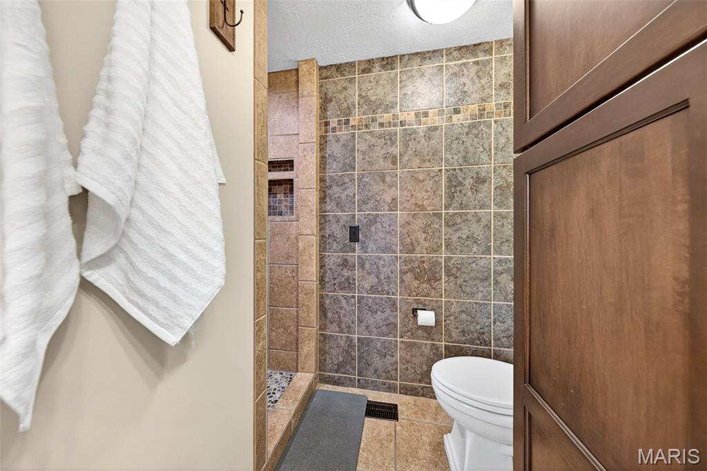 7749 Meadow View Circle