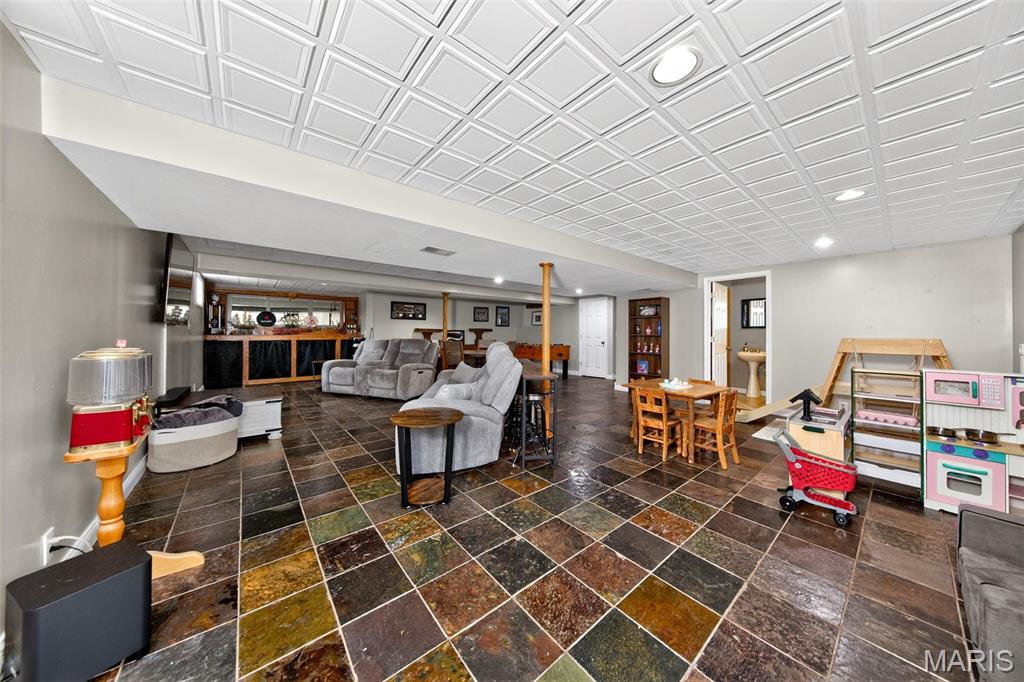 7749 Meadow View Circle