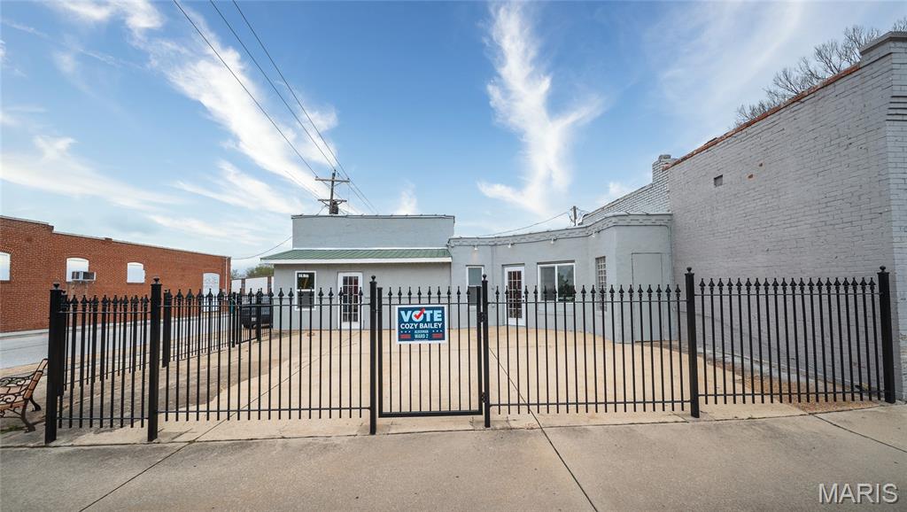 5 N Main Street