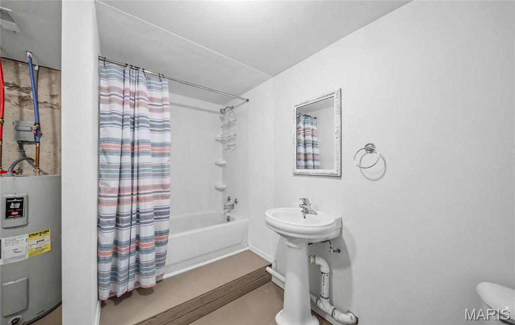 243 Duffers Drive