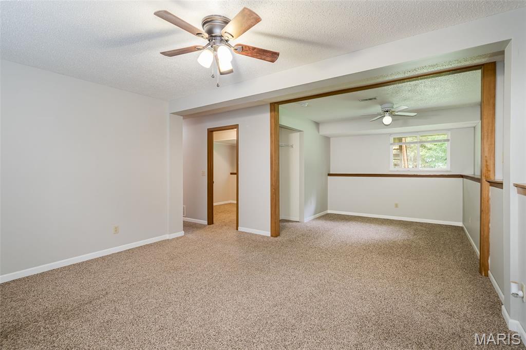 7716 Meadow View Circle