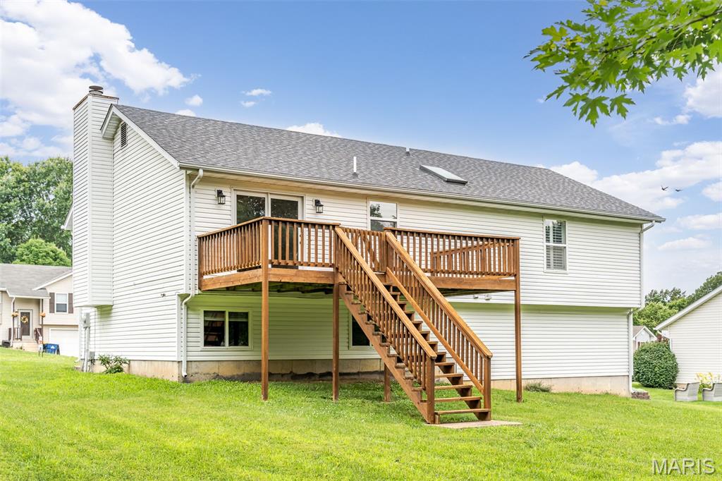 7716 Meadow View Circle