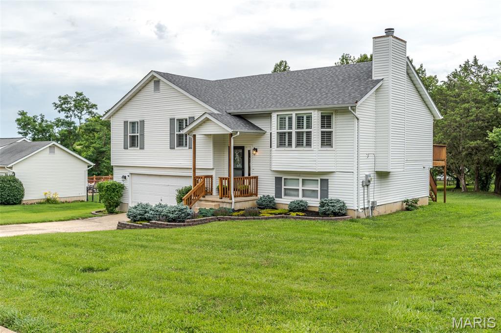 7716 Meadow View Circle