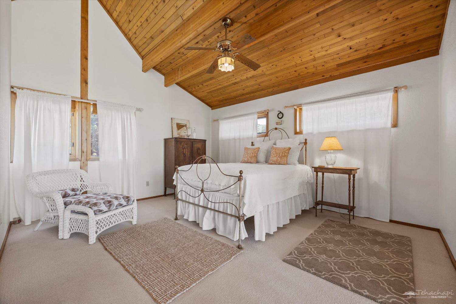 22481 Saddleback Drive