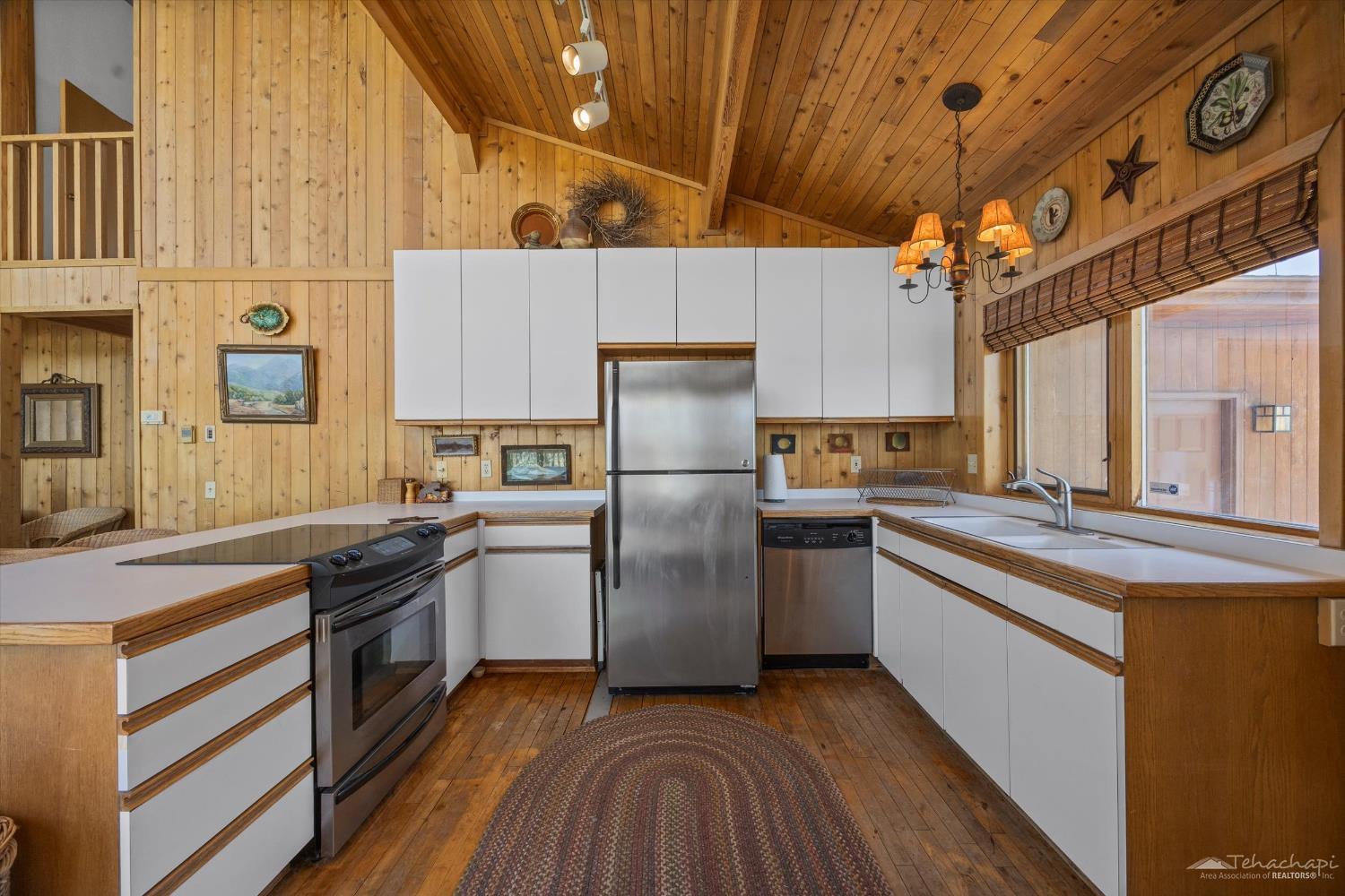 22481 Saddleback Drive