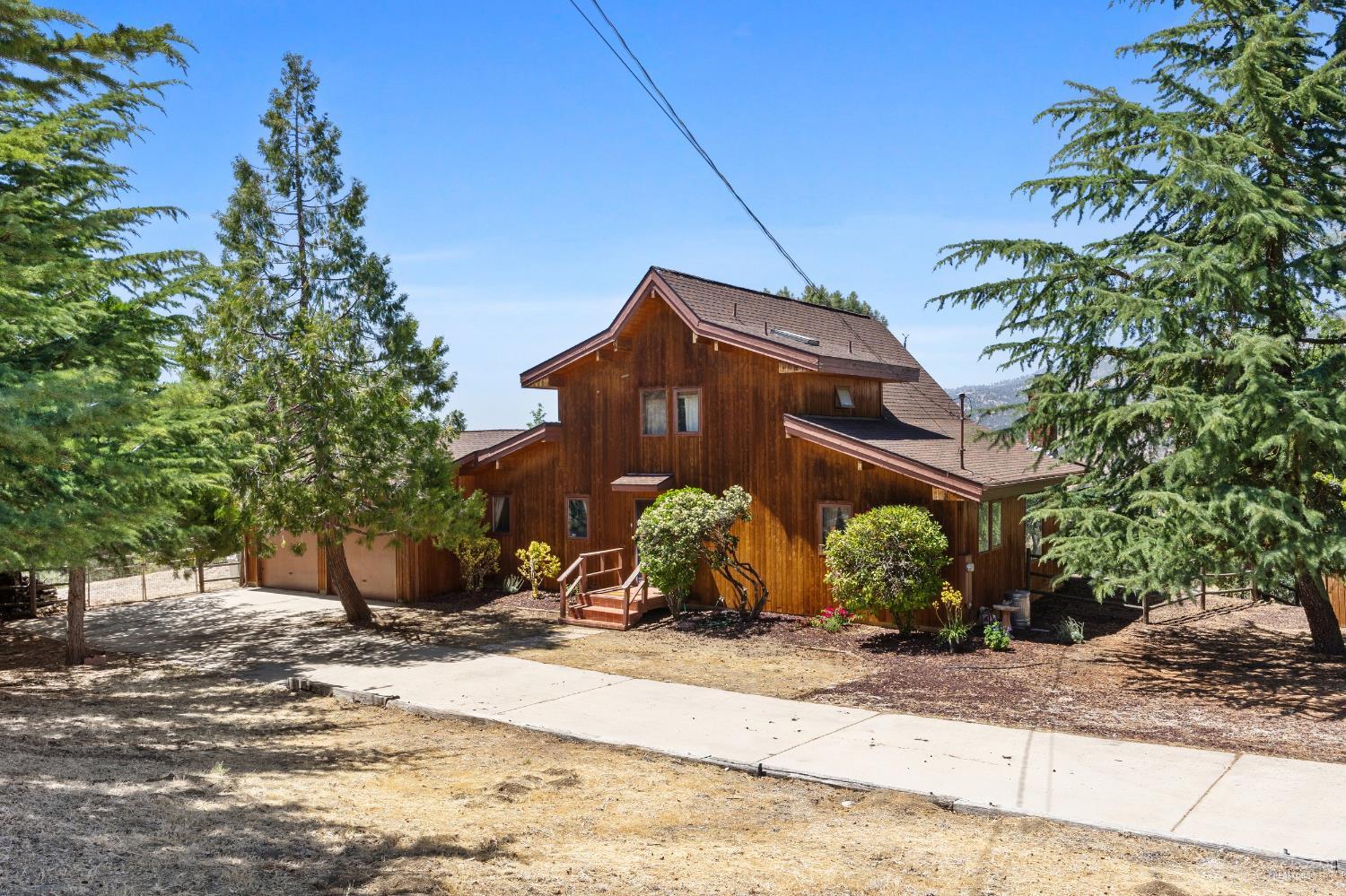 22481 Saddleback Drive