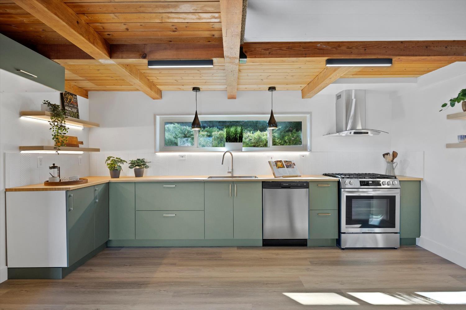 24151 Woodbine Court