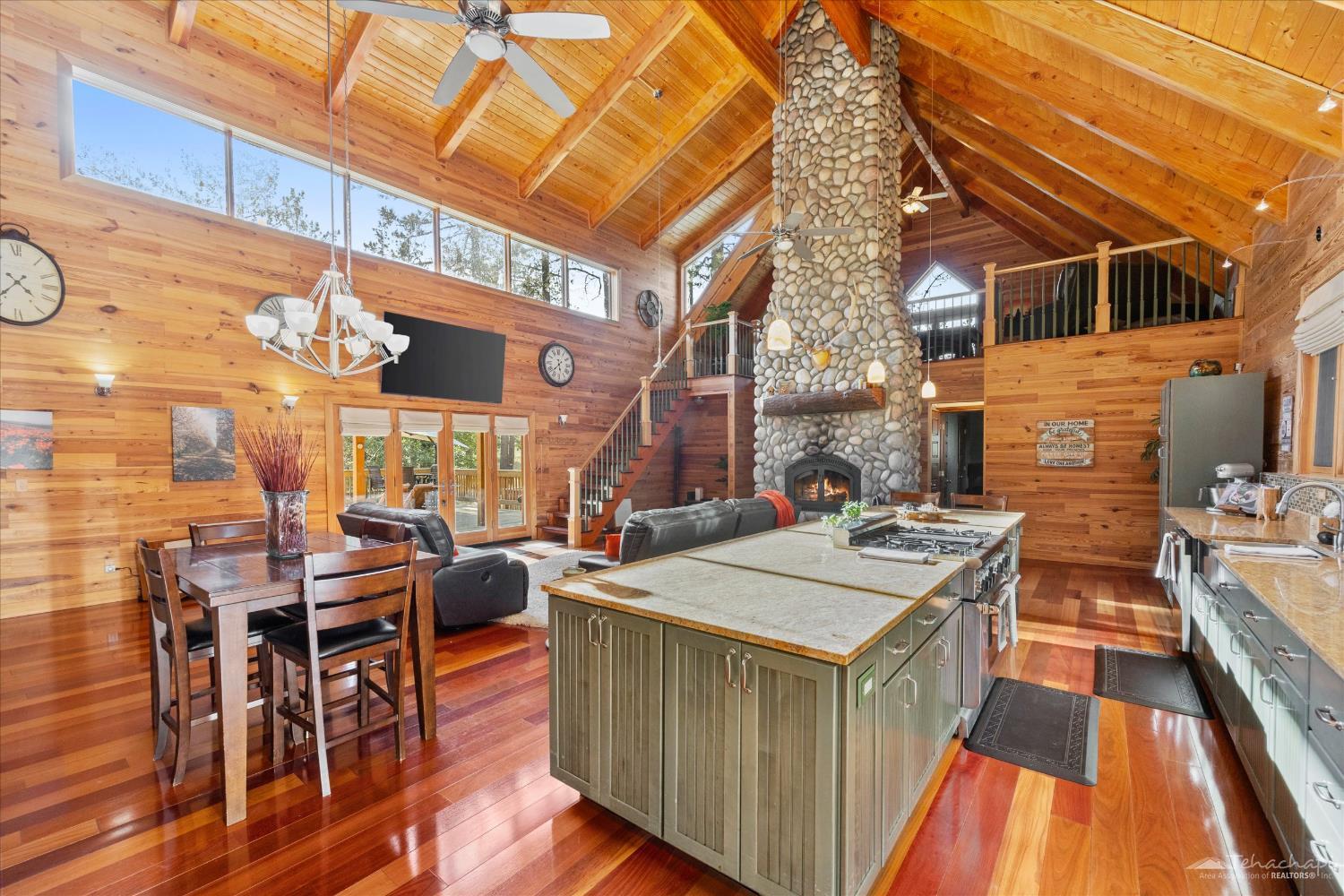 25601 Paramount Drive