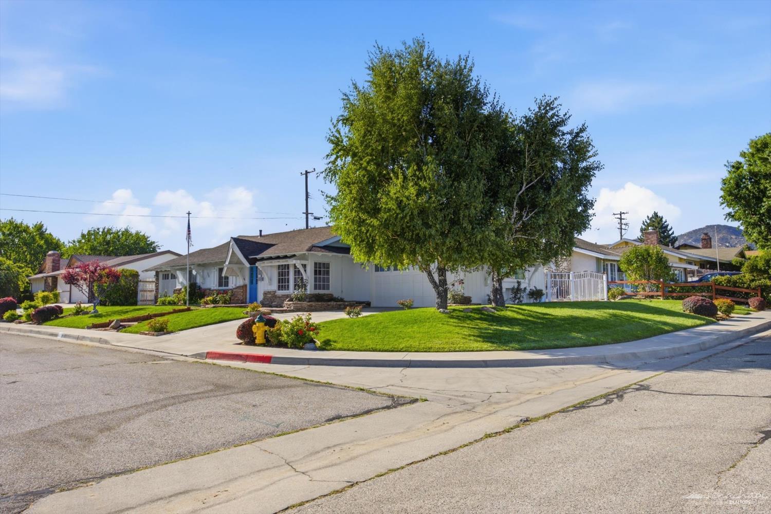 512 W A Street