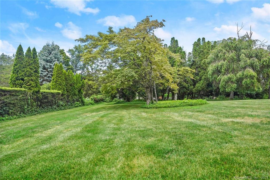 25 Mark Twain Lane