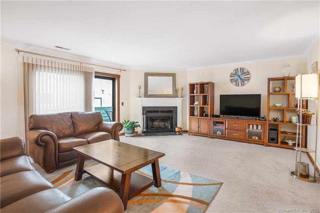 3 Oakwood Avenue Unit: B6