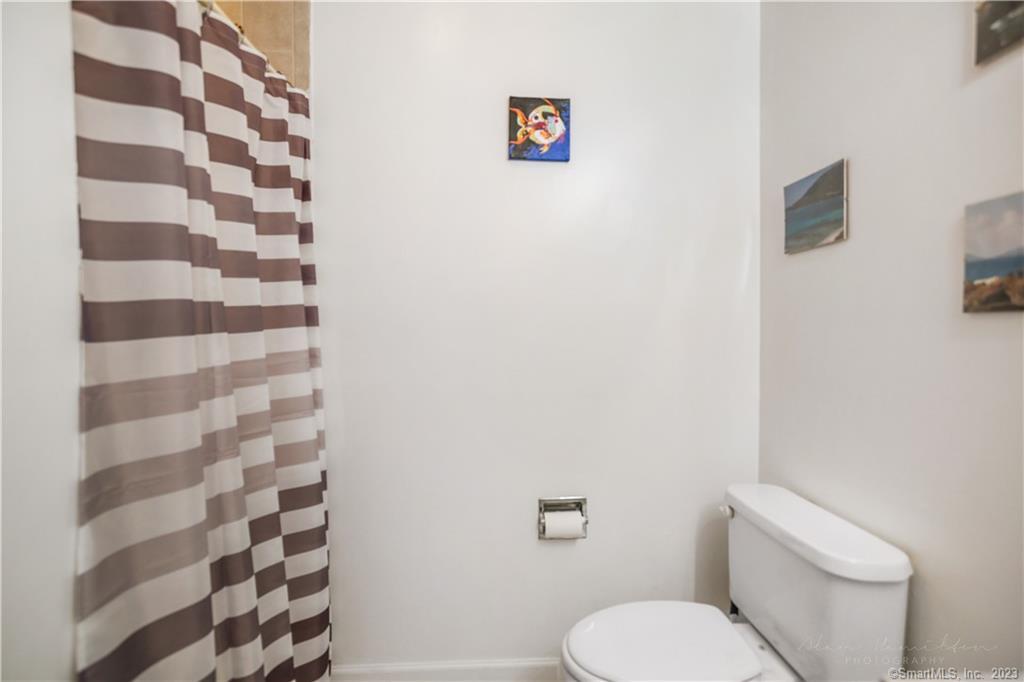 3 Oakwood Avenue Unit: B6