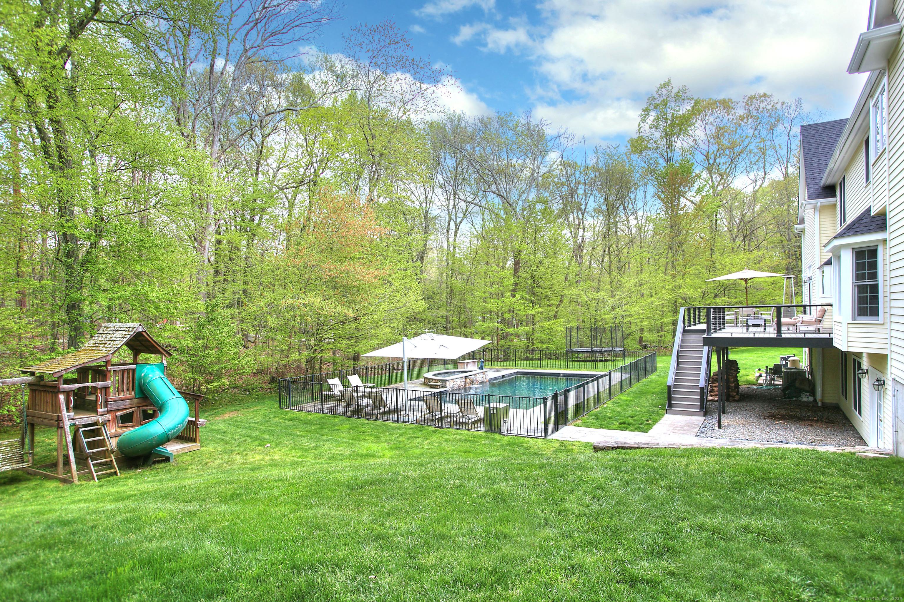 9 Aspetuck Glen