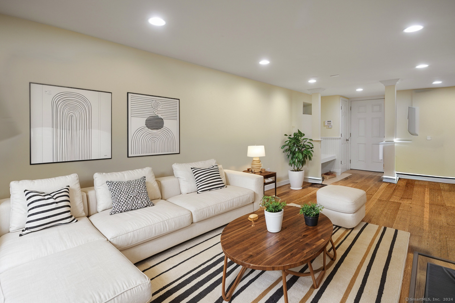 5 Hilly Field Lane