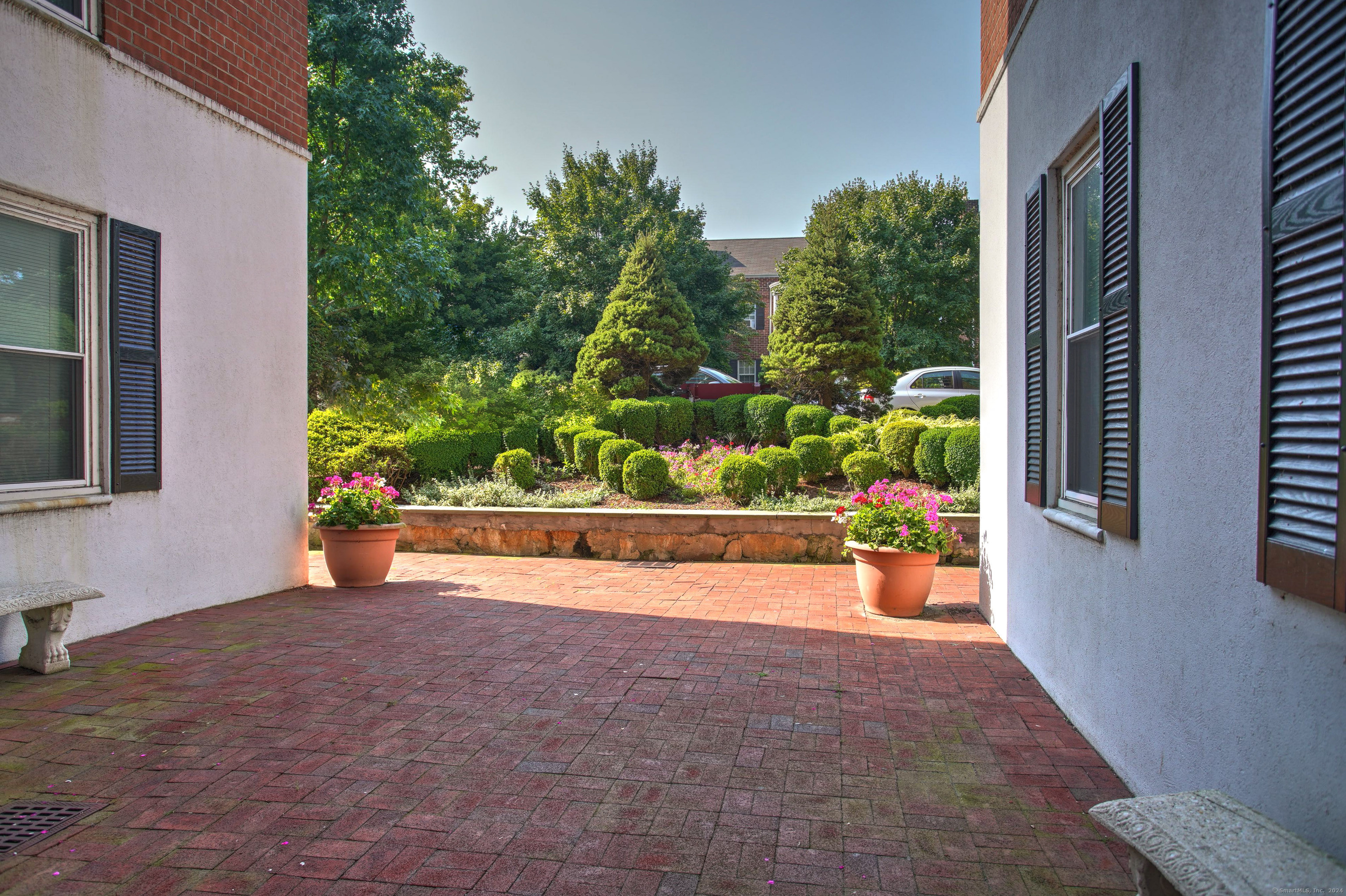 7 4th Street APT 5F