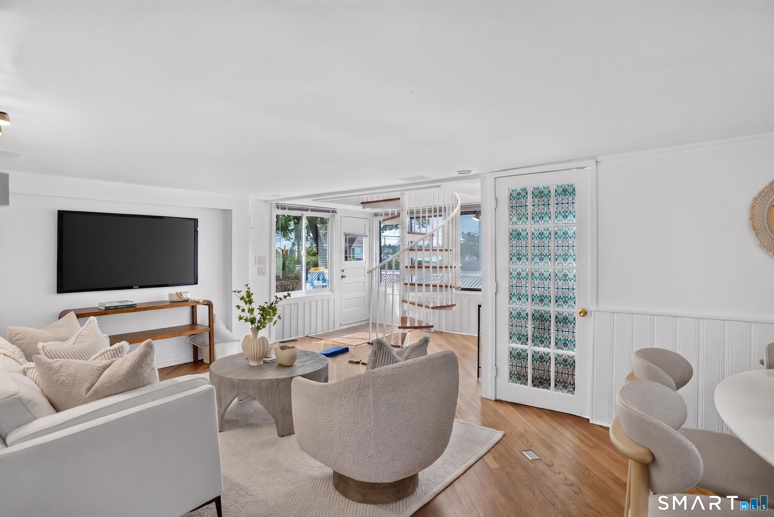 3 Madeline Avenue