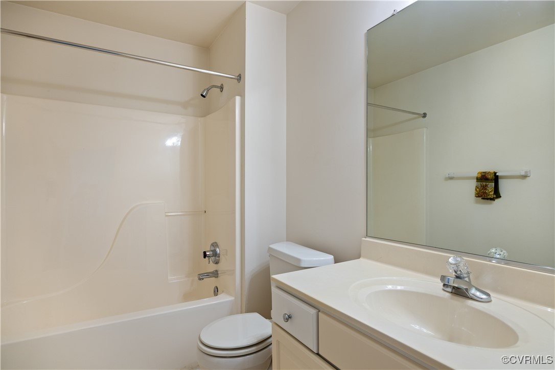 5810 Spinnaker Cove Rd