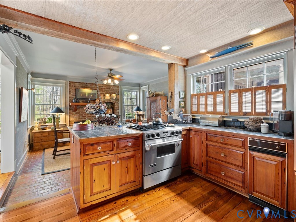 14335 Horseshoe Ford Rd