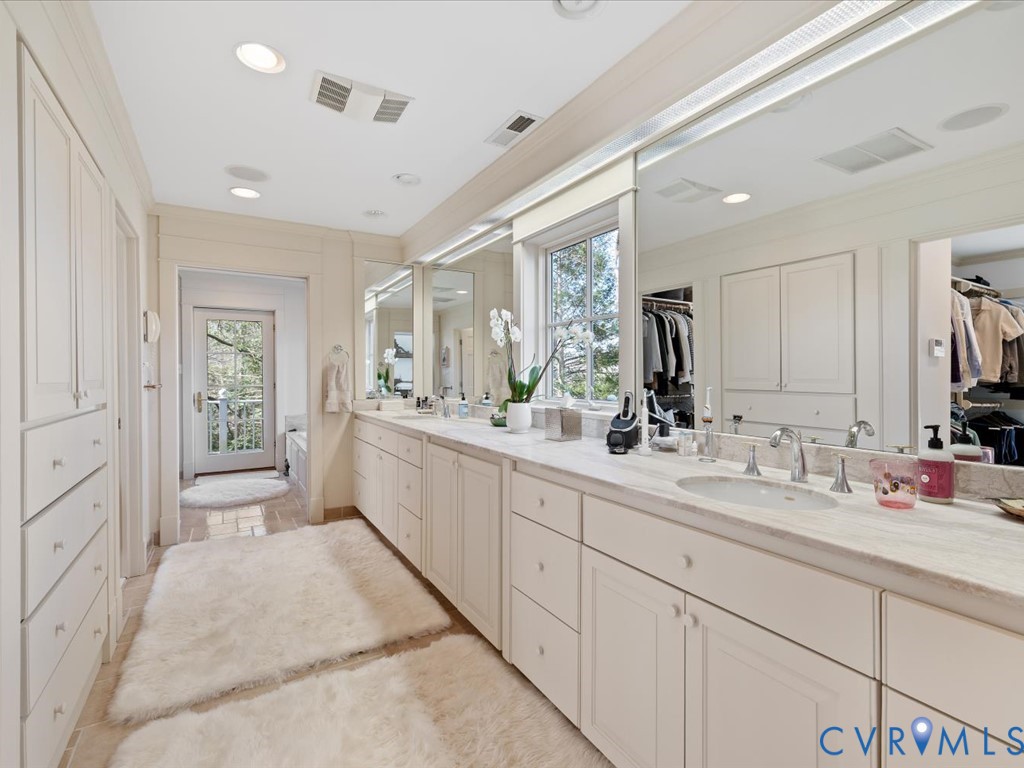 14335 Horseshoe Ford Rd