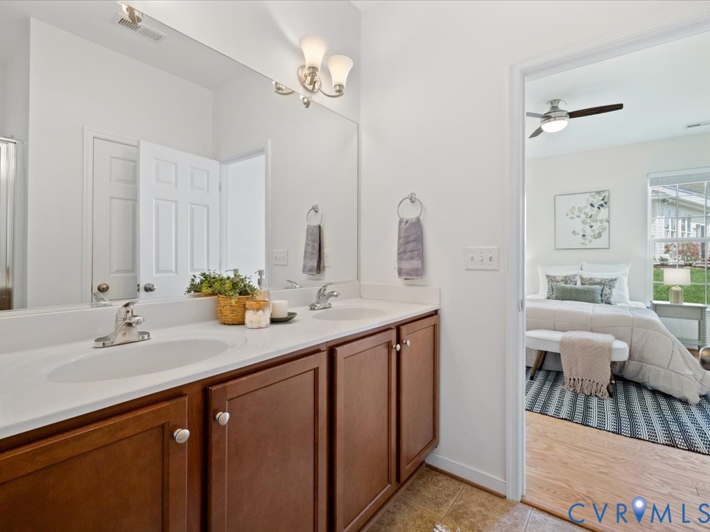 7438 Rose Stable Ct