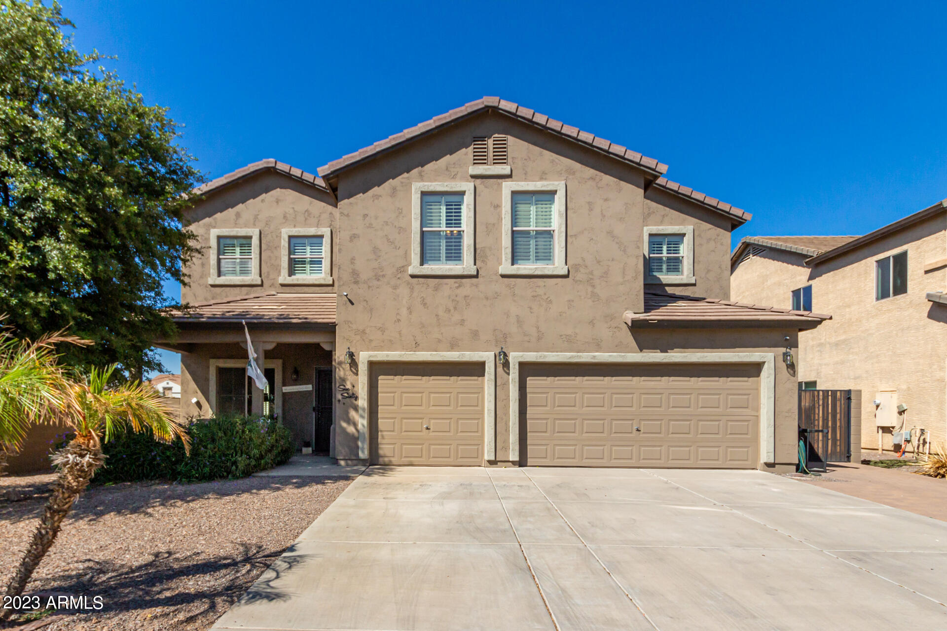 660 E KAPASI Lane