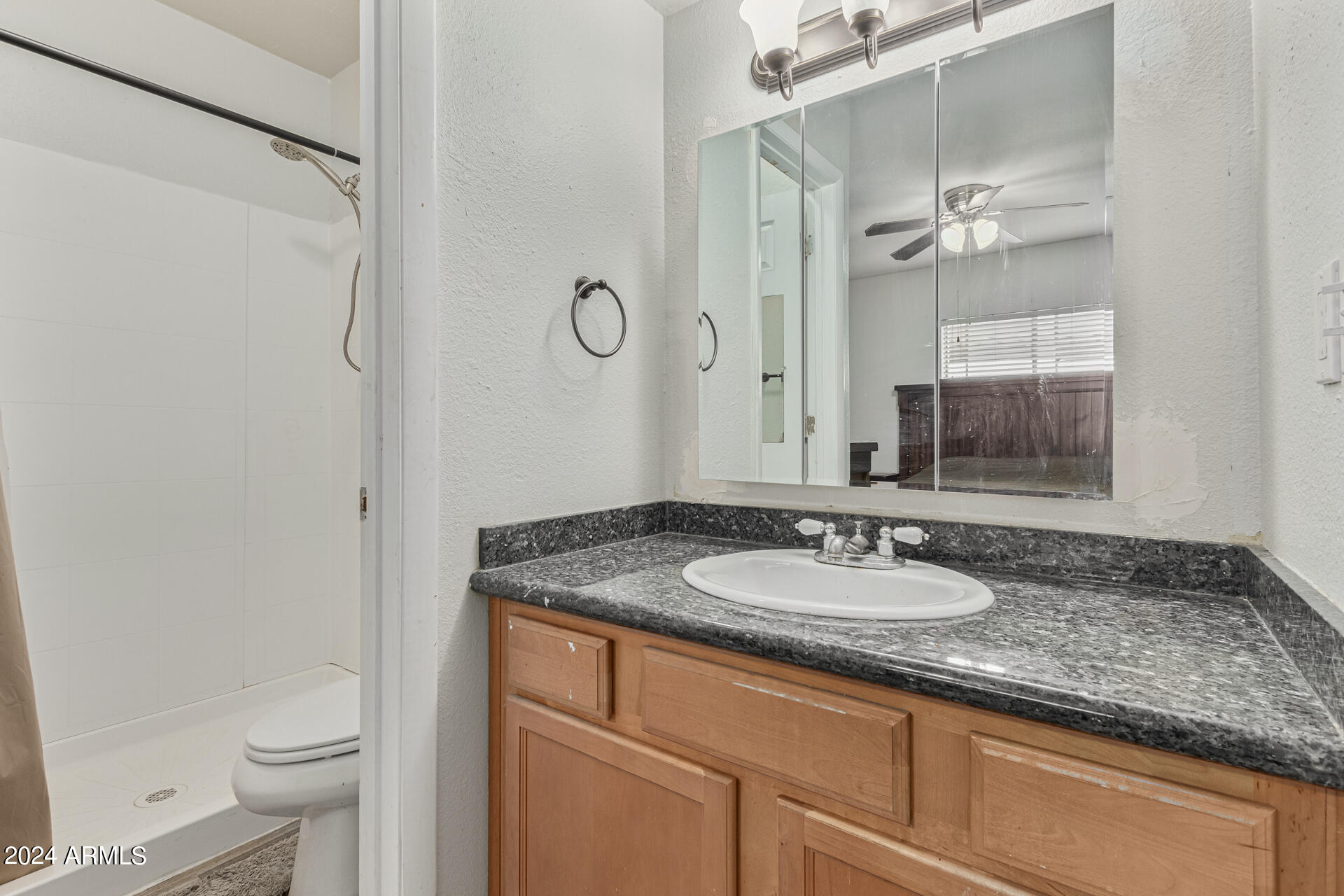 1050 S STAPLEY Drive, 59