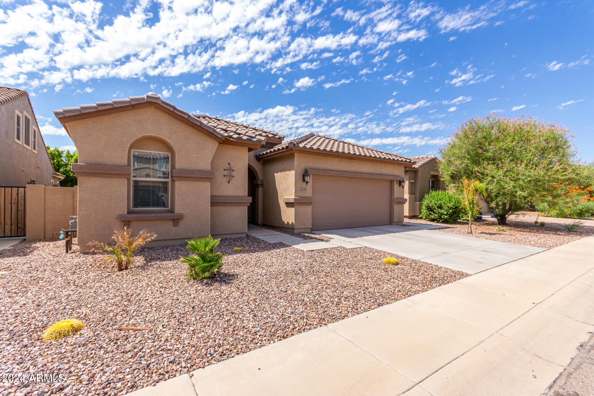 433 E CANYON ROCK Road