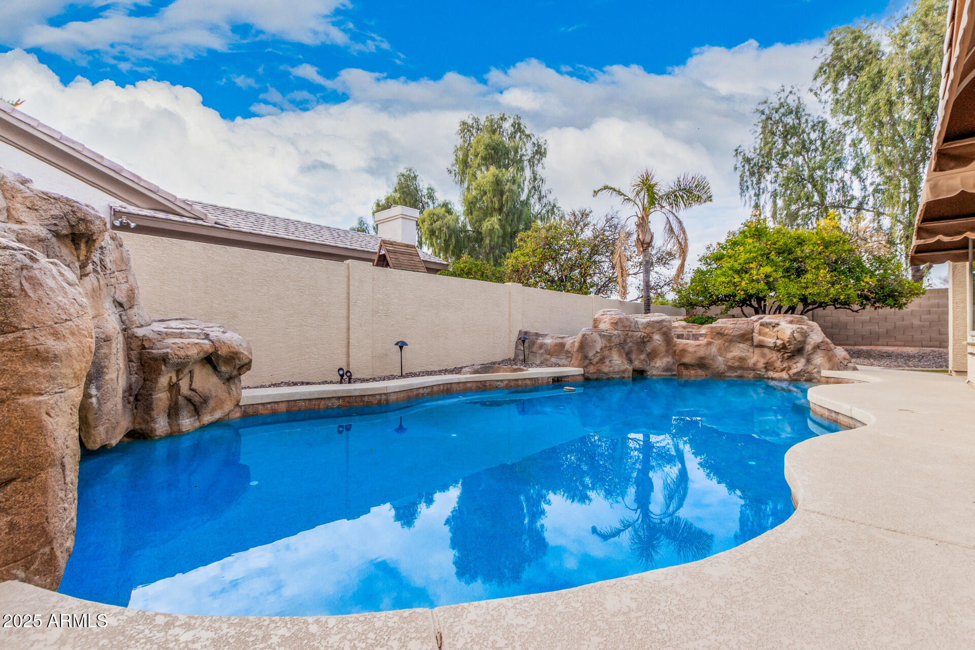 4336 E ENCANTO Street