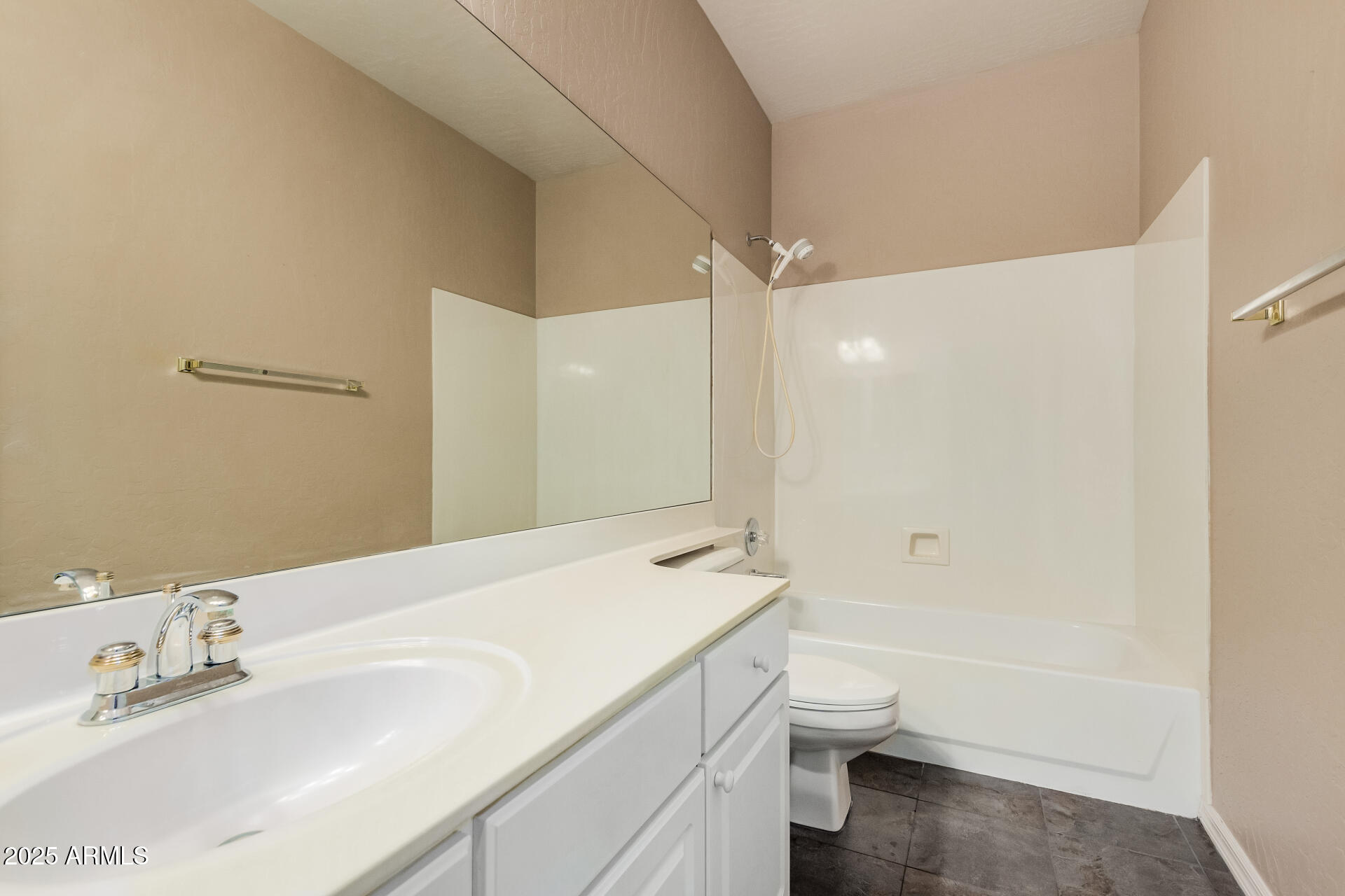 4336 E ENCANTO Street