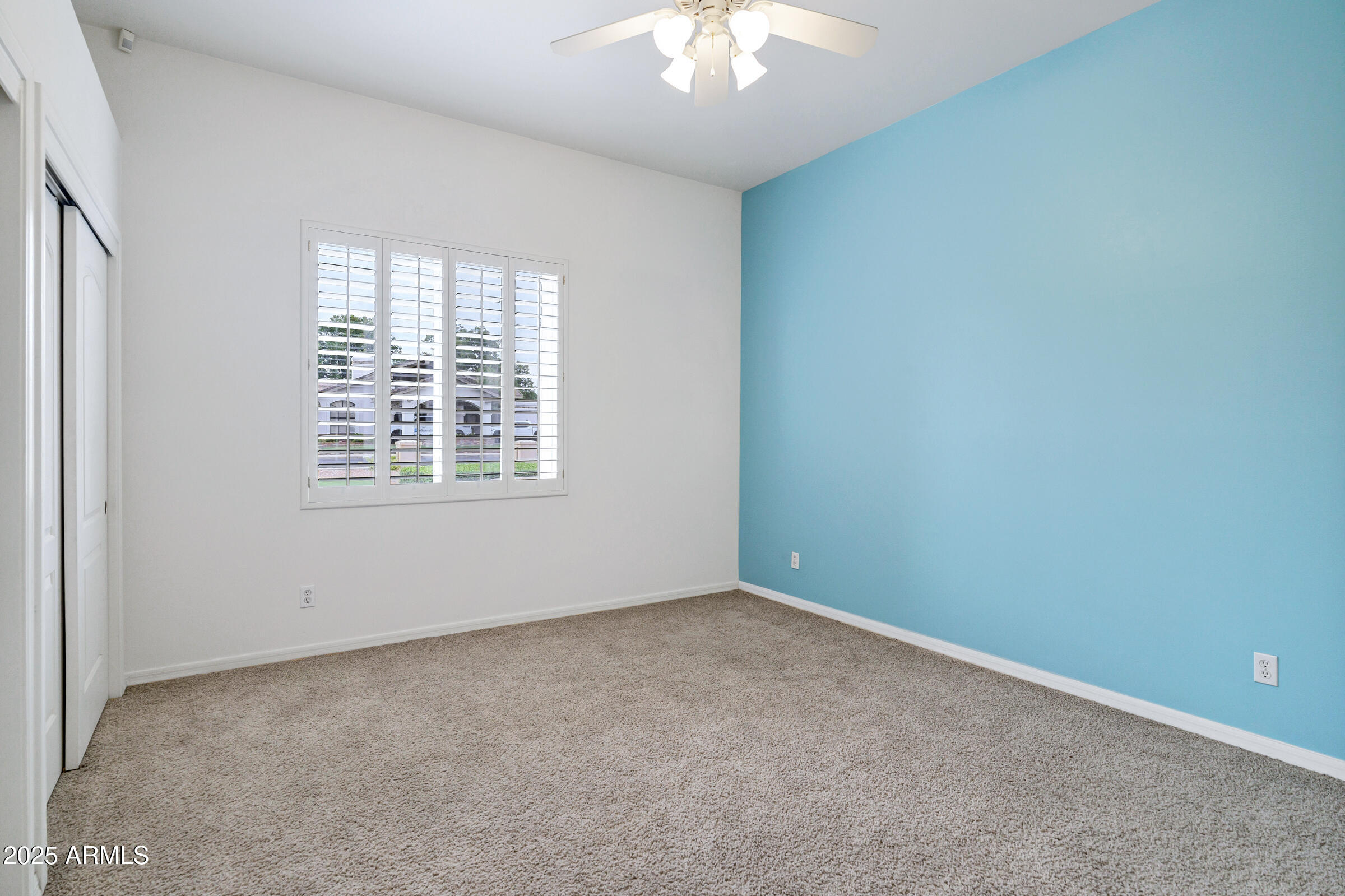 3819 E Ivyglen Street