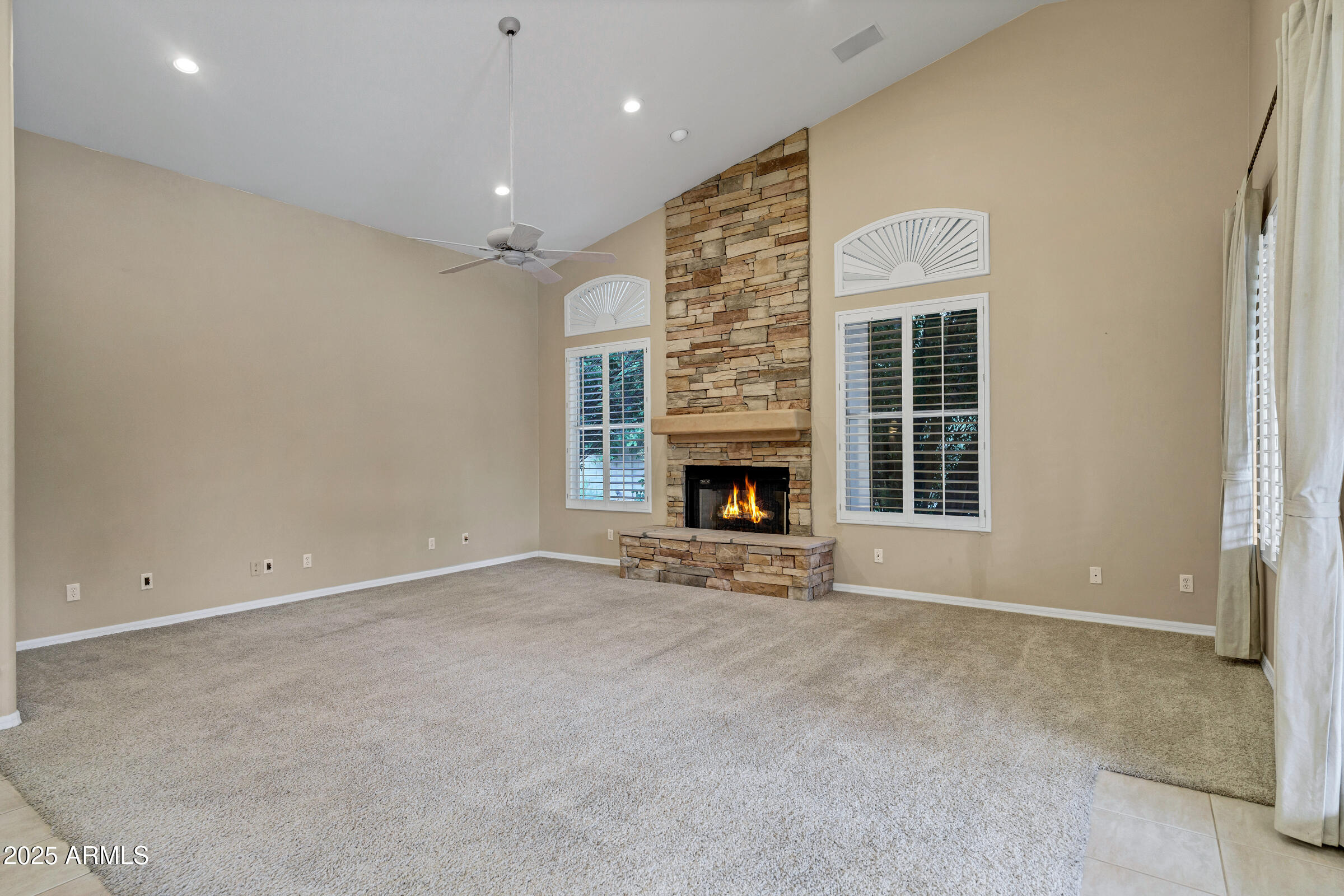 3819 E Ivyglen Street