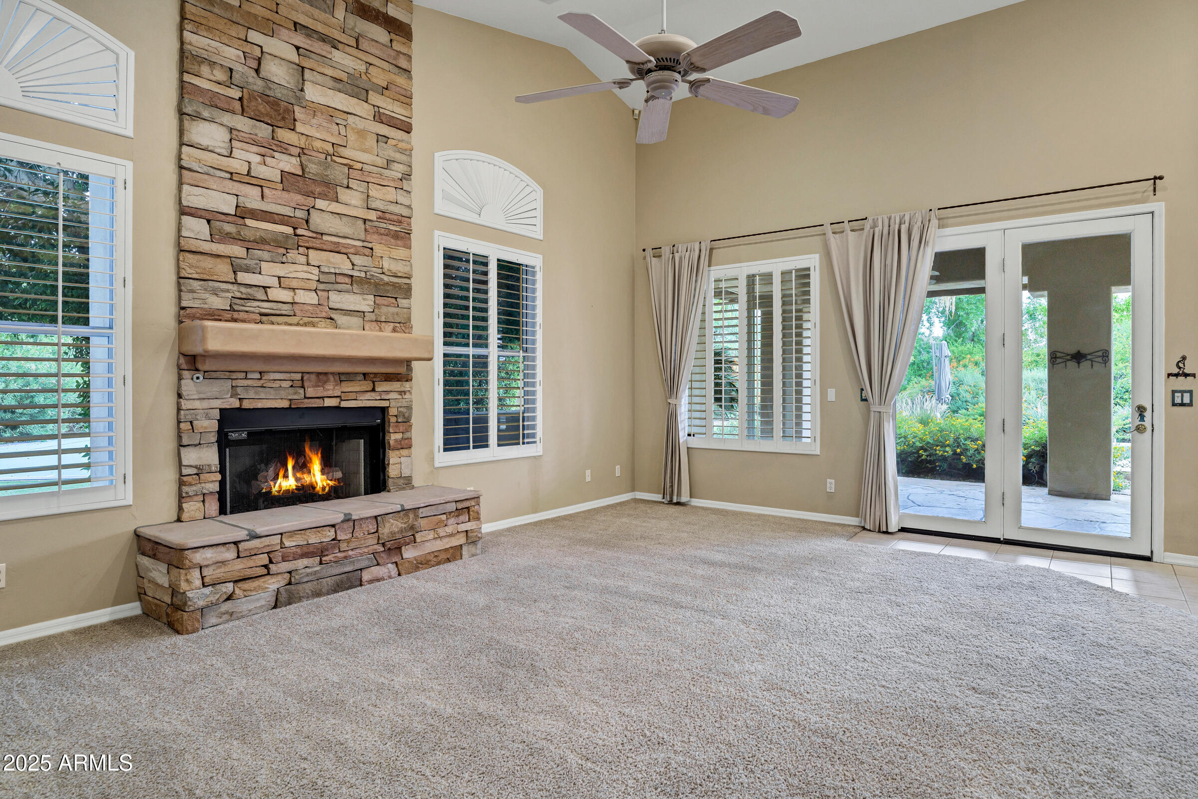 3819 E Ivyglen Street