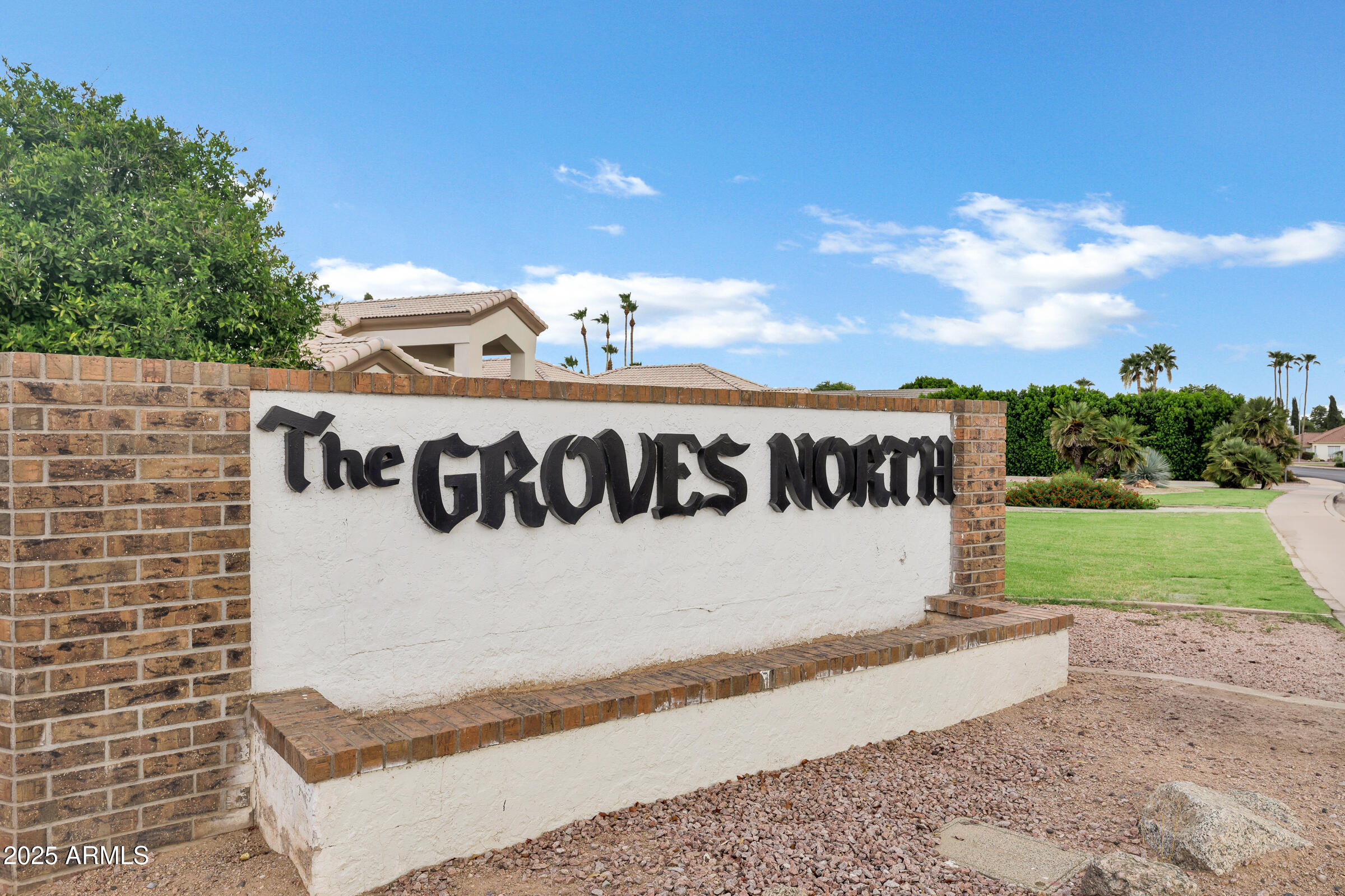 3819 E Ivyglen Street