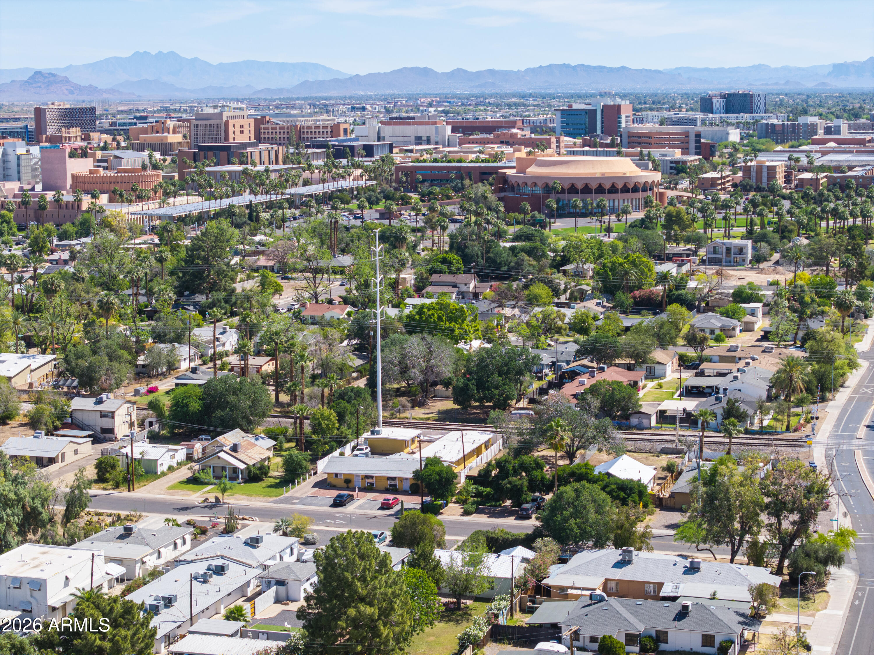 1219 S Farmer Avenue