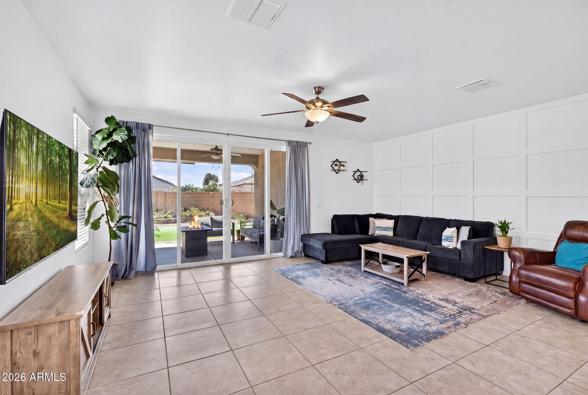 8481 W RUSHMORE Way
