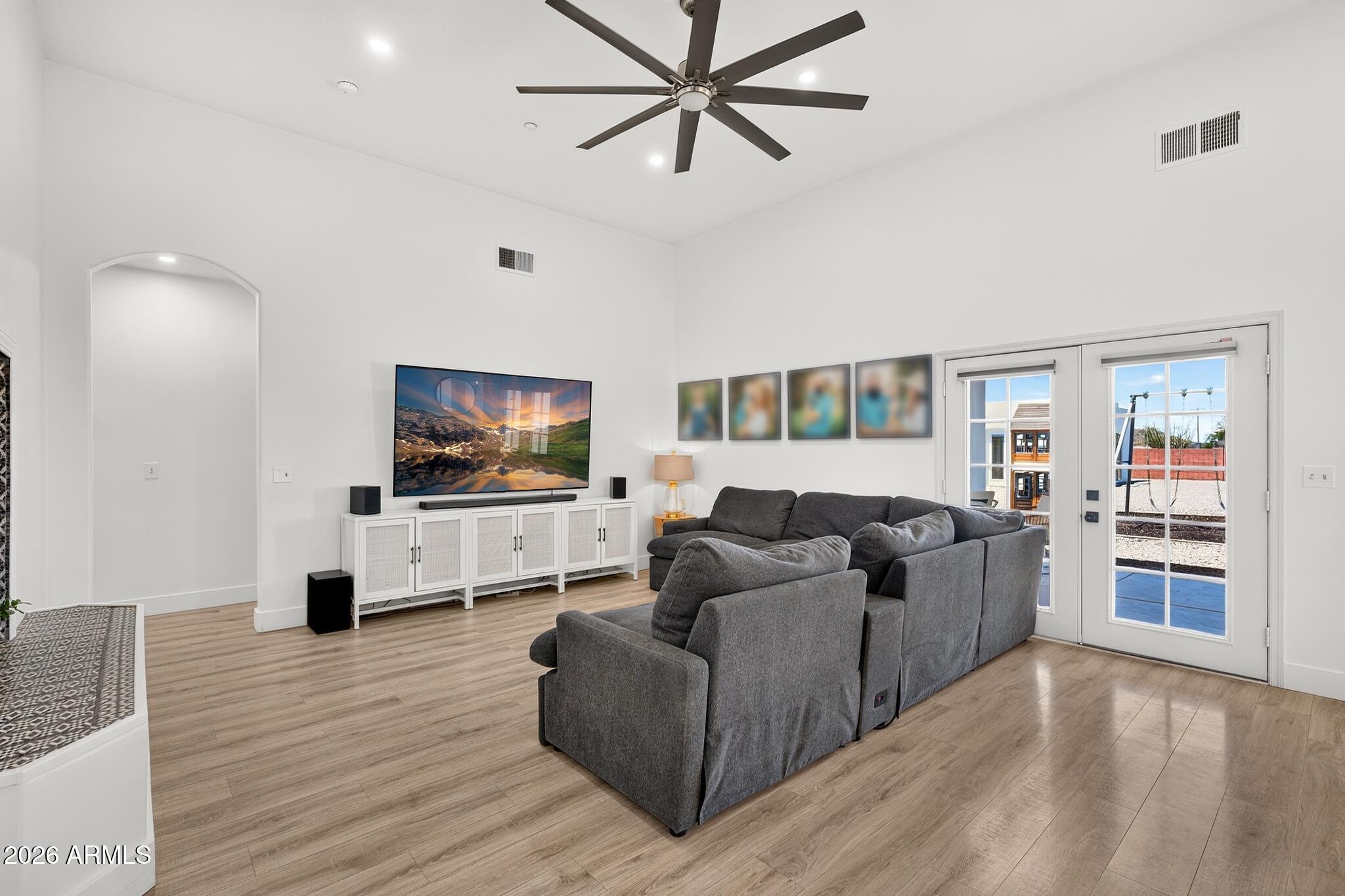 2672 W Moon Dust Trail