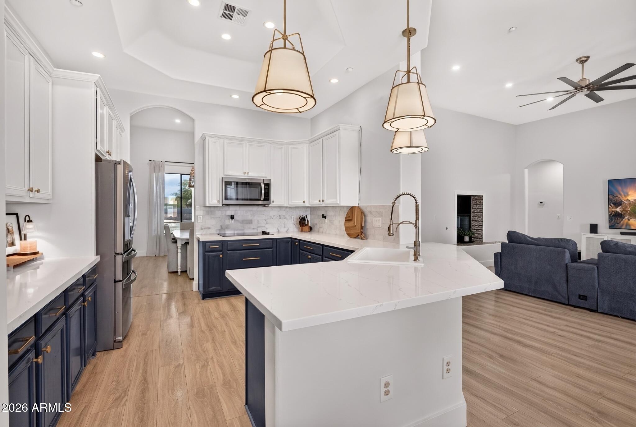 2672 W Moon Dust Trail